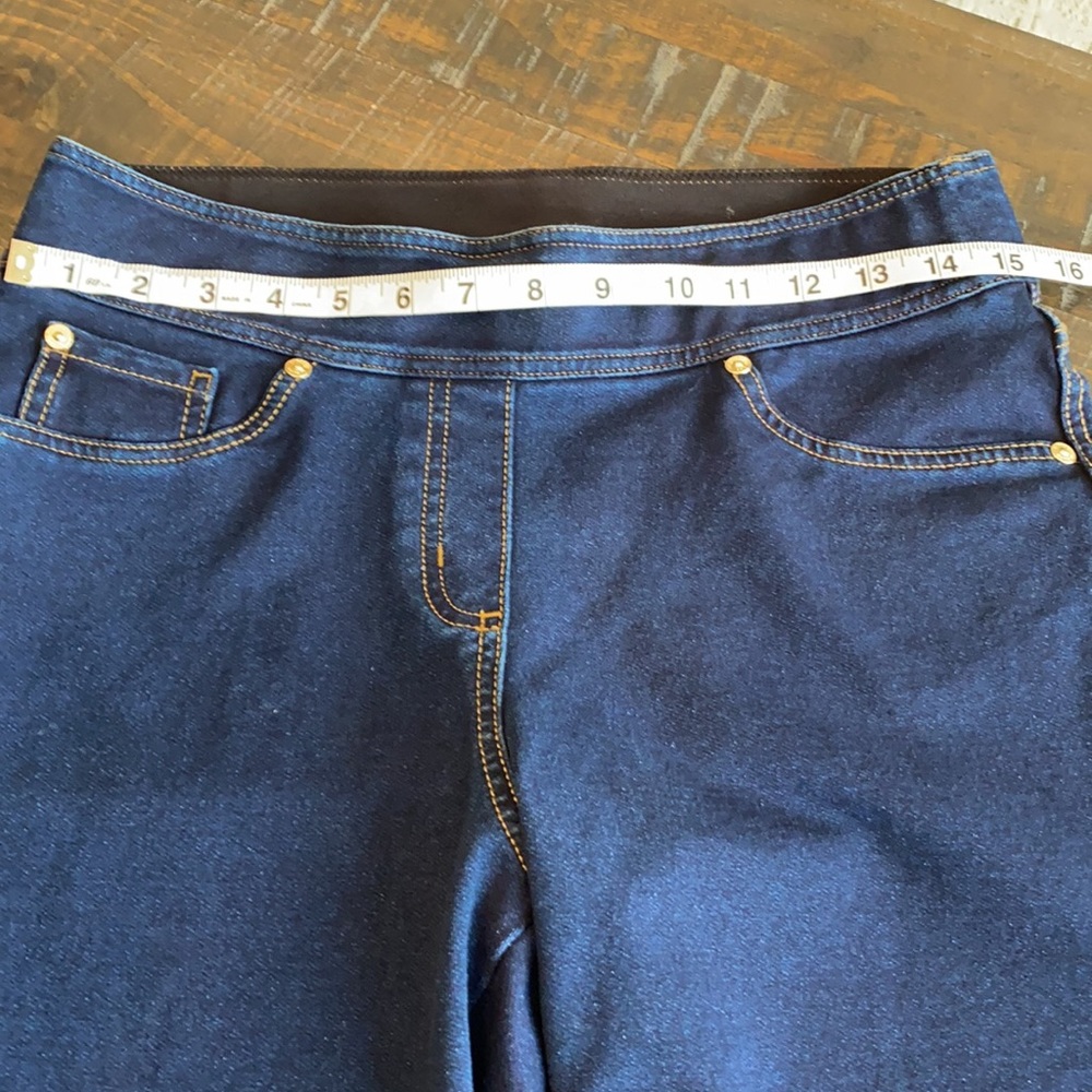 🔥Never worn! Closet Clear Out! Nygard Jean Capri - Picture 2 of 7